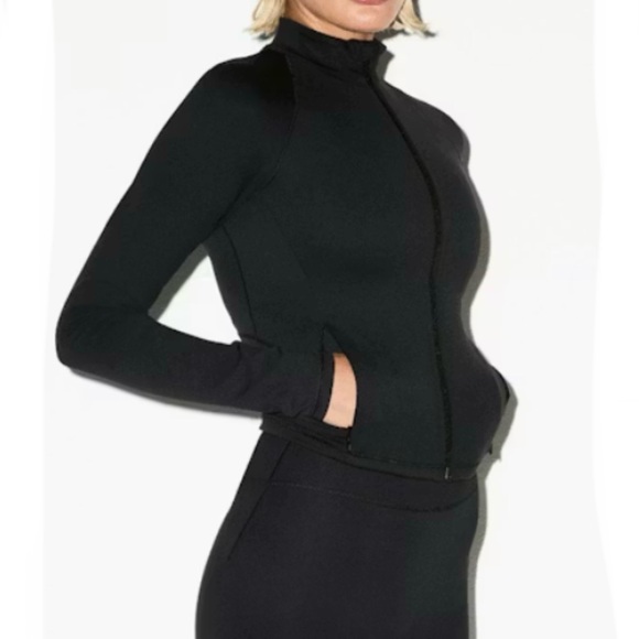 Skims Nike Mock Neck Full Zip Top - Picture 2 of 7